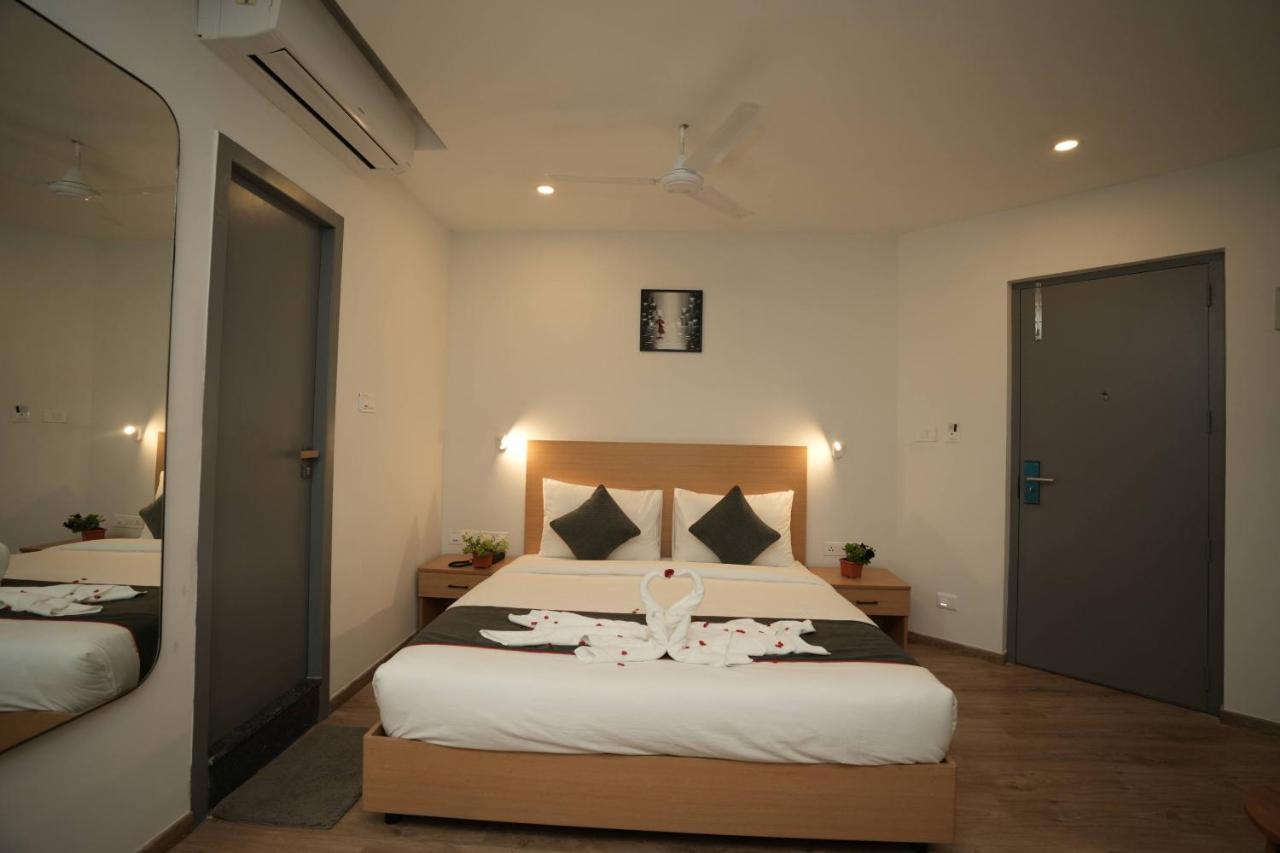 Grand Ganpat Hotel Vellore Buitenkant foto